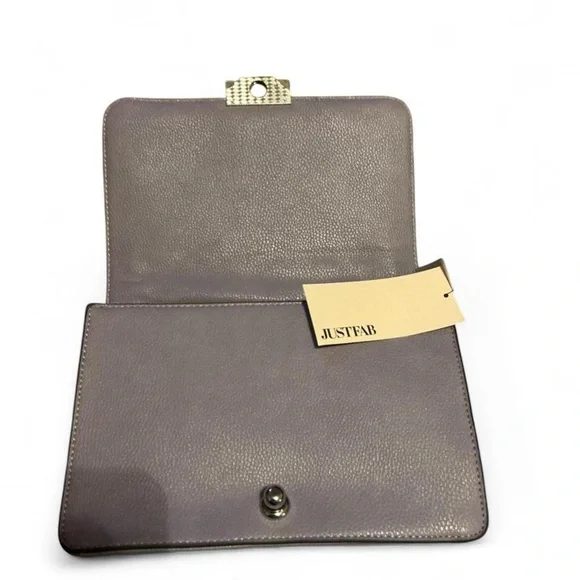 JustFab Quilted Light Purple Crossbody Bag - Picture 3 of 6